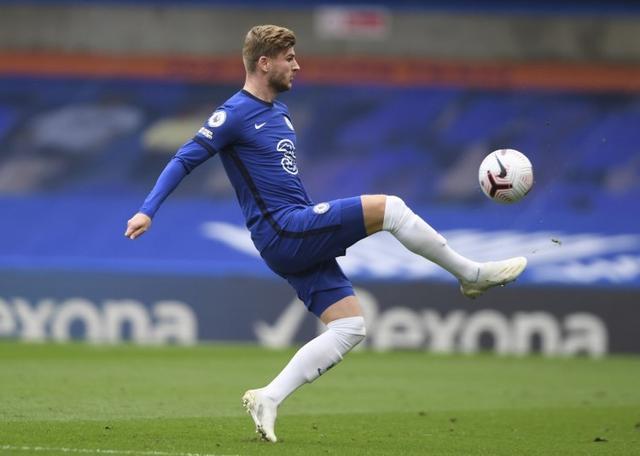 日职乙半场：板仓健太破门被吹，水户蜀葵暂0-0大分三神