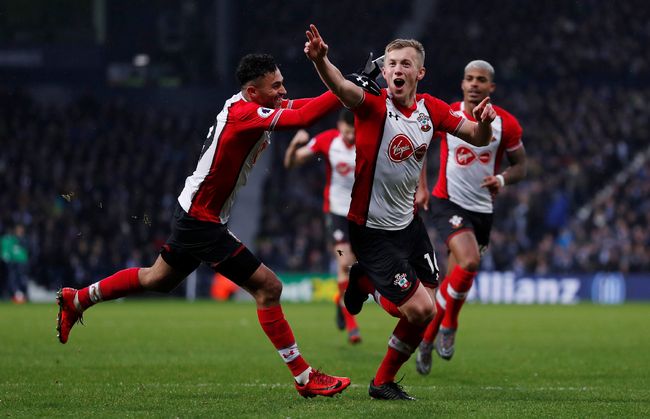 半场：亚特兰大0-1萨索洛，皮纳蒙蒂造点，贝拉尔迪点射