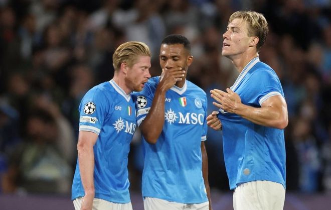 国安客战河内：3外援PK6外援，塞鸟、吴少聪首发，法比奥出战