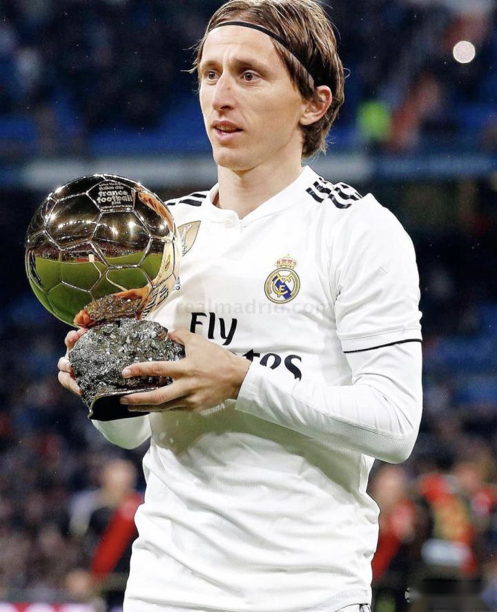 广东男篮首战山西，徐杰领衔12人大名单，三外援首秀四主力缺阵！